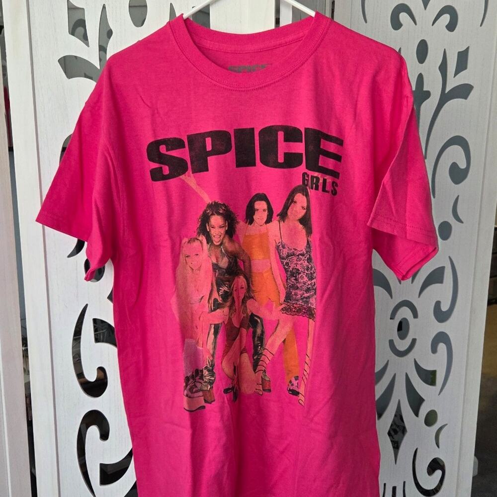 Spice Girls Graphic Tee Hot Pink Shirt Short Sleeve Girls Graphic T-Shirt Medium